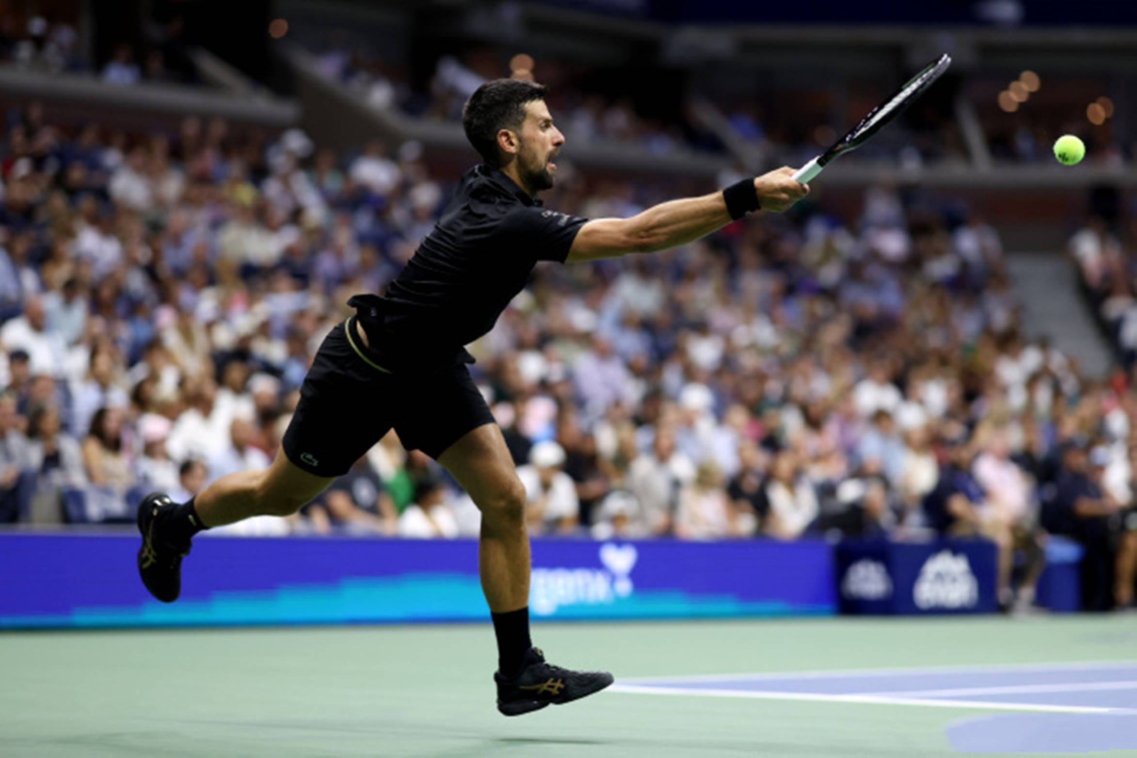 乐鱼官网-德约科维奇连续三场比赛得分超过重返赛场，雄鹿不断突破！赢得满堂喝彩-乐鱼官网