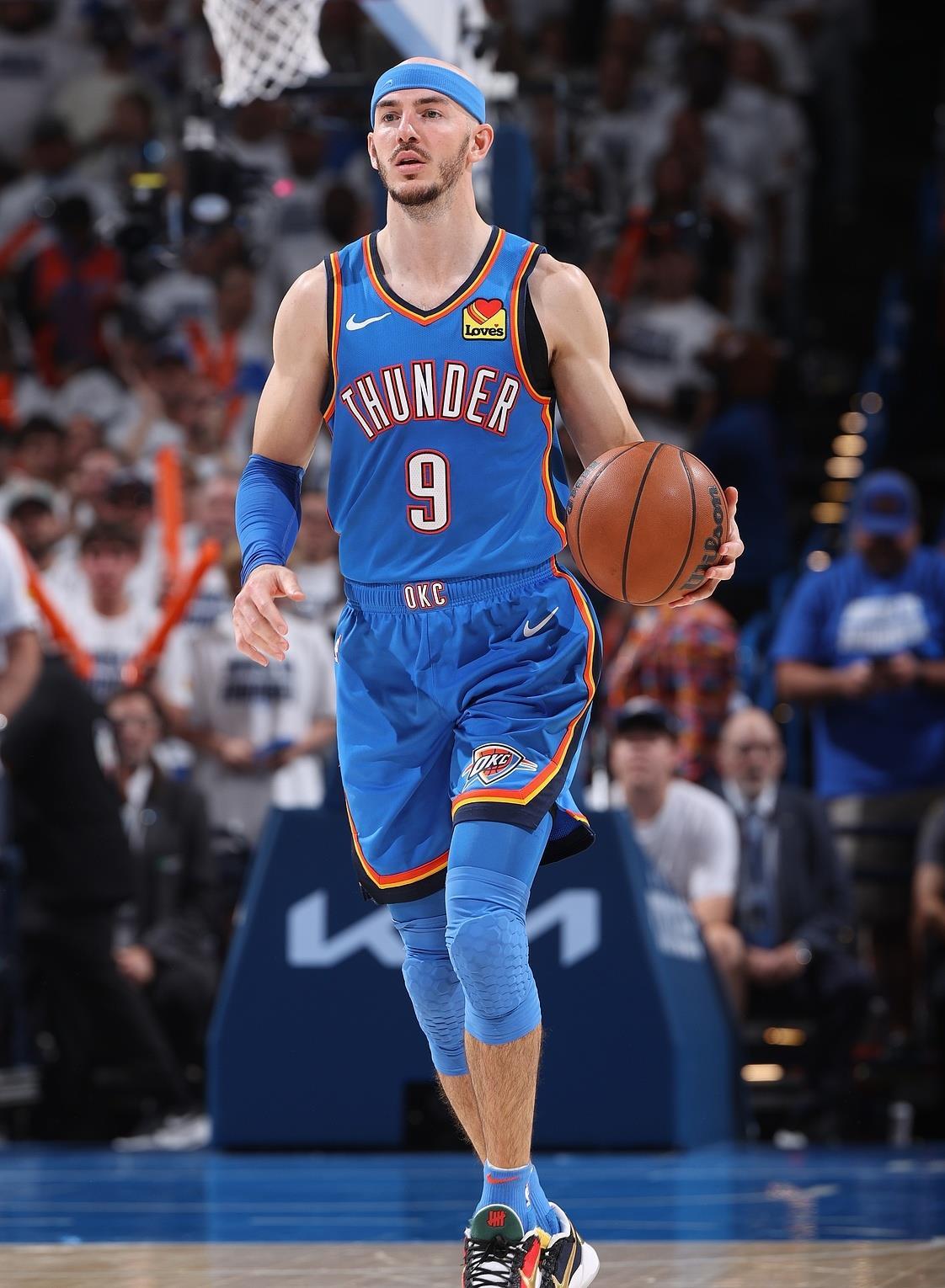 leyu-赛后体能课后，俄克拉荷马雷霆完成体检备战全明星赛，态度坚定，身体对抗强度拉满的简单介绍-leyu