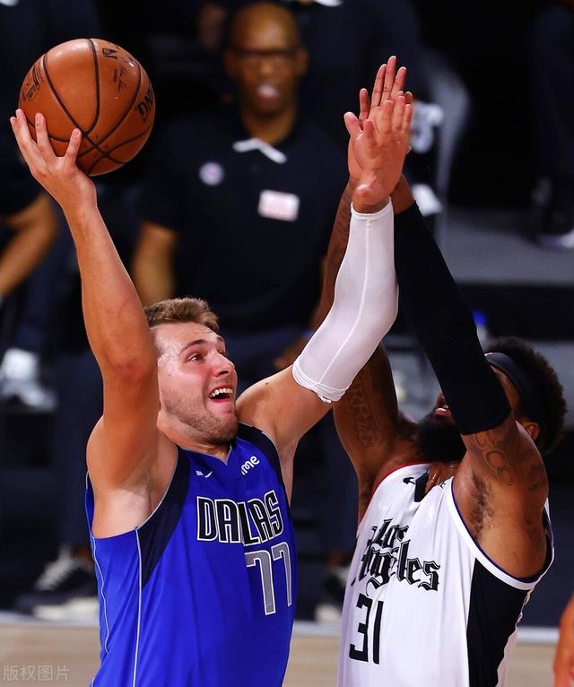 leyu sports-窗口期孟菲斯灰熊调整名单以备亚冠，队长鼓劲环节打磨，更衣室稳定，身体对抗强度拉满-leyu sports